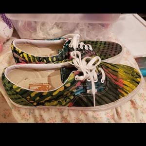 Multi-color Van's 10.5 Men 12 Women